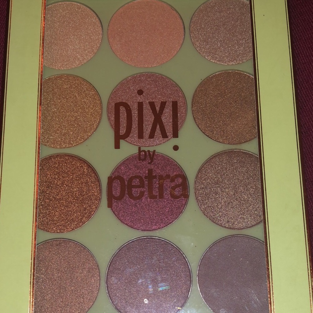 Pixi Eyeshadow Palette